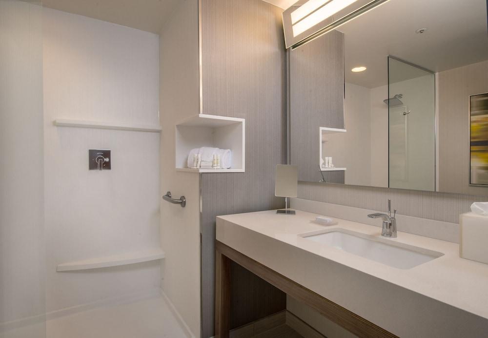 Courtyard By Marriott Charlotte Northlake Exteriér fotografie